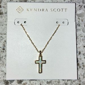 ✝️ White Kyocera Opal Kendra Scott Necklace